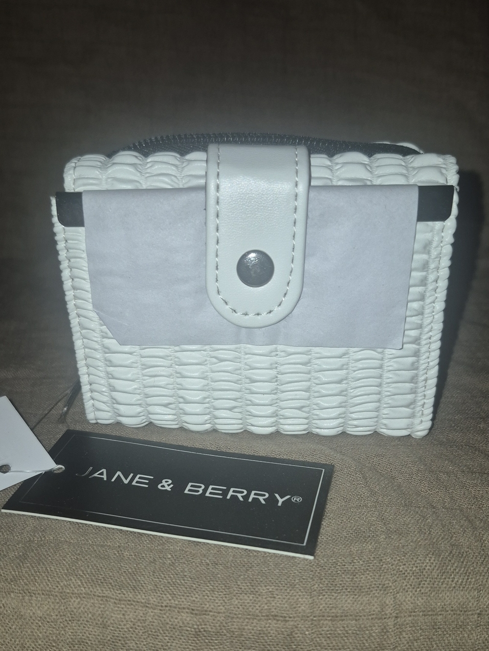 Jane & Berry White Compact Wallet